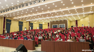 育人者必先自育，正人者必先自正——开云链接官网开展课程思政建设培训会