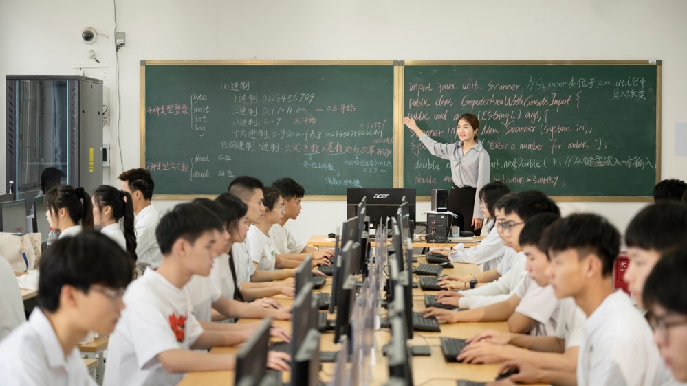 计算机综合应用实训室