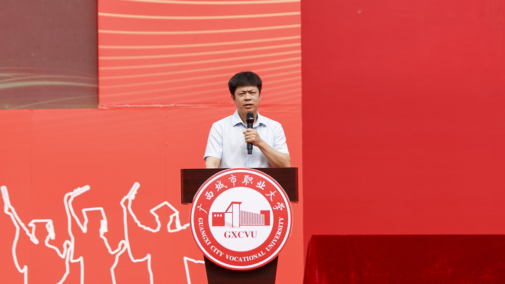 企业代表郑志明大师发言